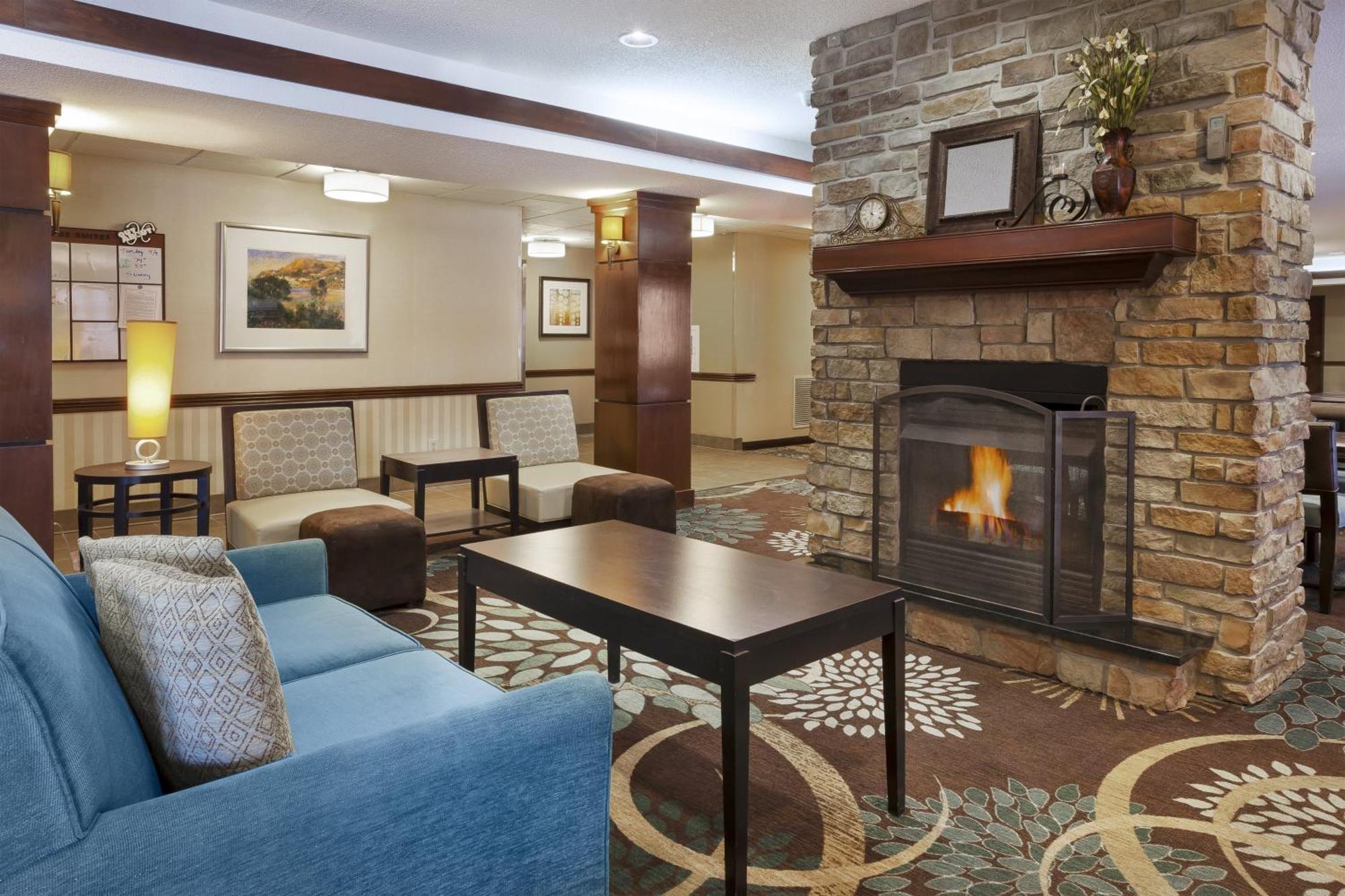Staybridge Suites Columbia-Highway 63 & I-70 By Ihg Екстериор снимка