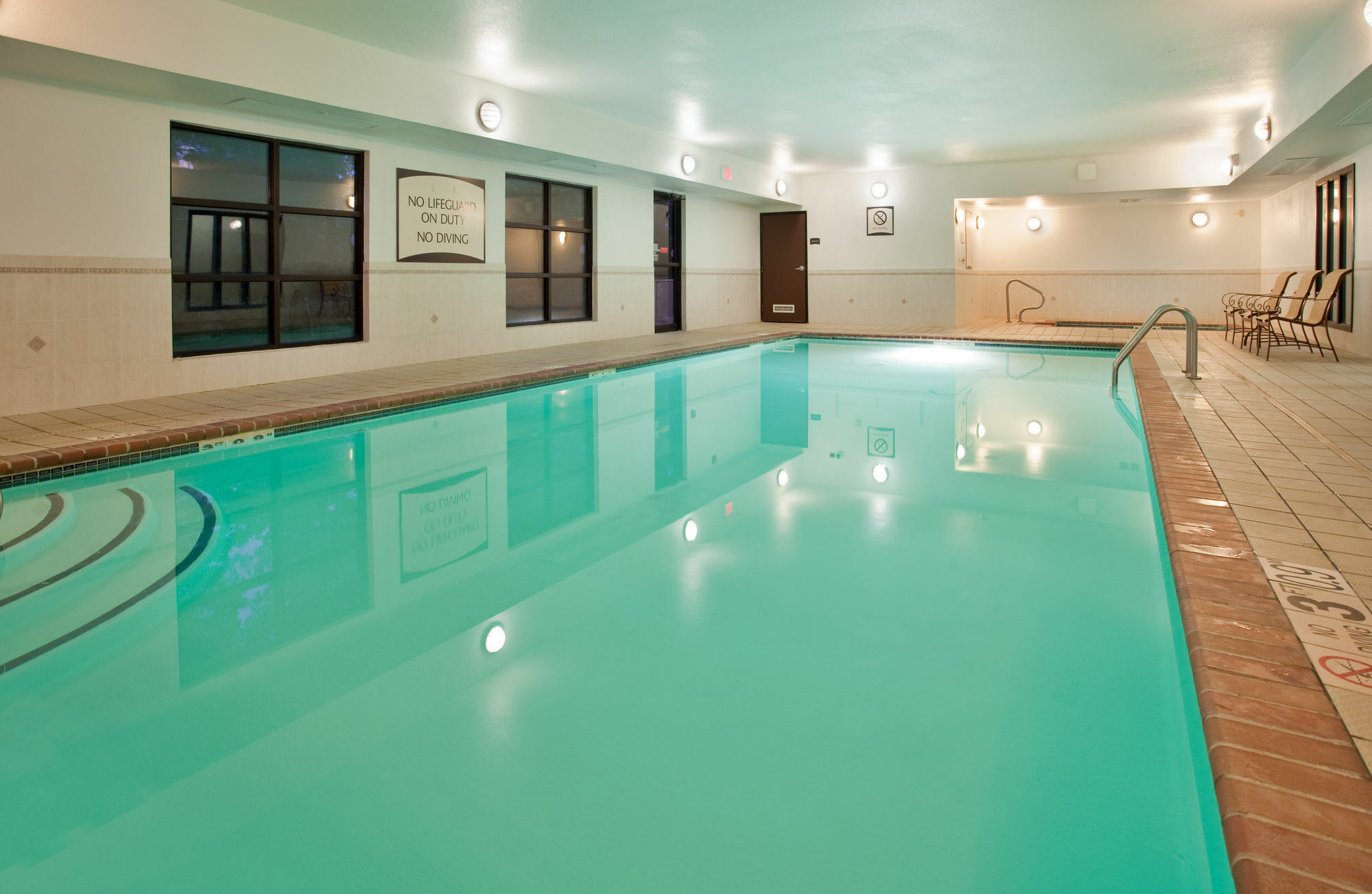 Staybridge Suites Columbia-Highway 63 & I-70 By Ihg Екстериор снимка