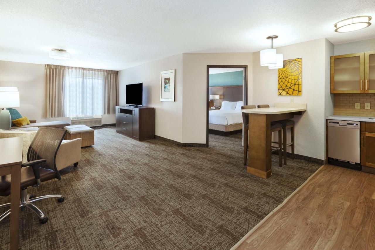 Staybridge Suites Columbia-Highway 63 & I-70 By Ihg Екстериор снимка